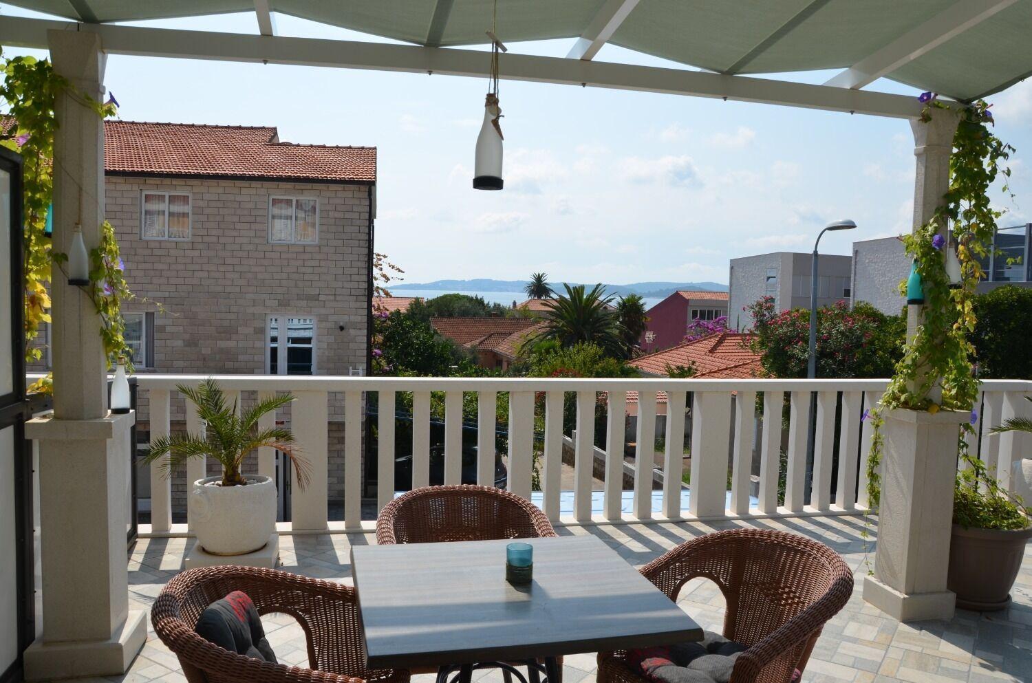 Apartments Dami - 100M From The Sea Orebic Exterior photo